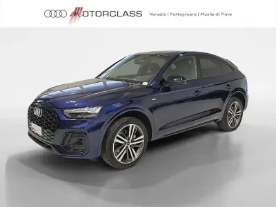Usata Audi Q5 Sportback S-Line 204 CV (150 kW) 2024 Blu SUV