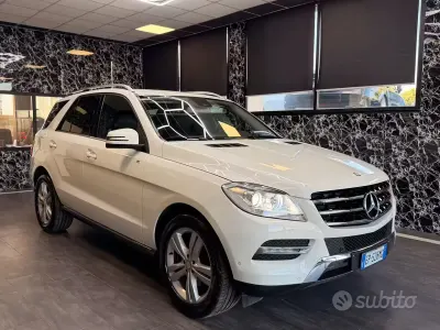 Usata Mercedes ML250 204 CV (150 kW) 2012 Bianco SUV