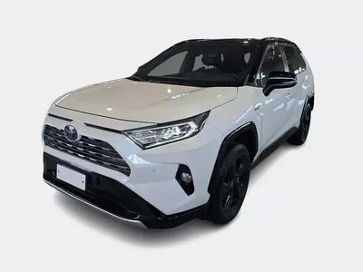 Usata Toyota RAV4 Hybrid Style 178 CV (130 kW) 2021 Bianco SUV