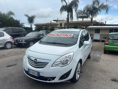 Bianco Usata 2010 Opel Meriva Monovolume | 3500 € (Buon prezzo)