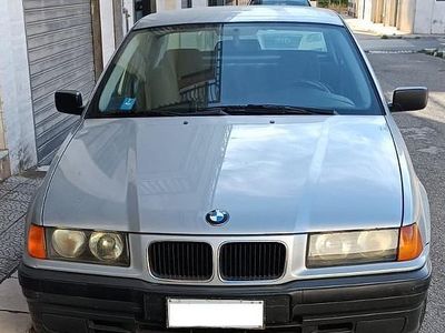 Usata BMW 318 115 CV (84 kW) 1995 Berlina