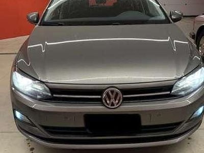 Usata VW Polo Comfortline 75 CV (55 kW) 2018 Grigio Utilitaria