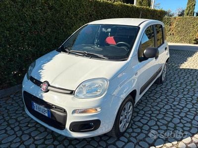 Usata Fiat Panda 4x4 Pop 85 CV (62 kW) 2019 Bianco Utilitaria