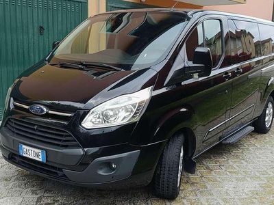 Usata Ford Tourneo Titanium 125 CV (91 kW) 2014 Nero Monovolume