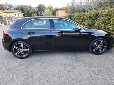 Begagnad Mercedes A250 Premium 224 HK (164 kW) 2018 Svart Sedan