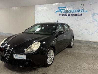 Usata Alfa Romeo Giulietta Exclusive 105 CV (77 kW) 2012 Nero Berlina