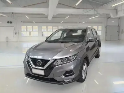 Usata Nissan Qashqai 140 CV (102 kW) 2021 Grigio SUV