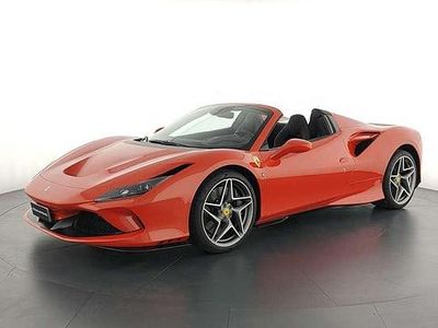 Usata Ferrari F8 721 CV (530 kW) 2022 Rosso corsa Cabrio