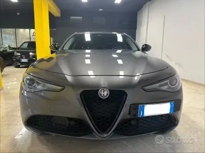 Brugt Alfa Romeo Giulia Veloce 136 HK (100 kW) 2016 Grå Sedan