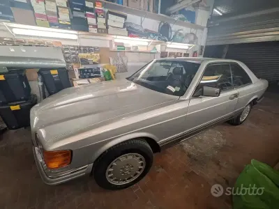 Usata Mercedes S500 SE 231 CV (169 kW) 1985 Grigio Berlina