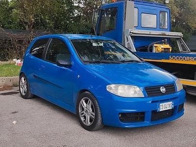Brugt Fiat Punto 131 HK (96 kW) 2005 Blå Sedan