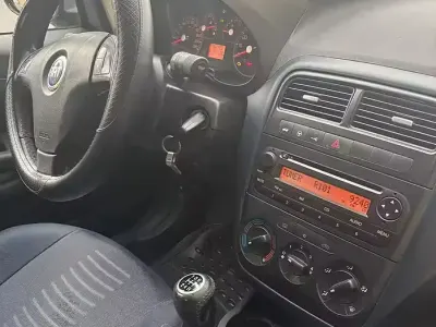 Usata Fiat Grande Punto 75 CV (55 kW) 2007 Grigio Utilitaria