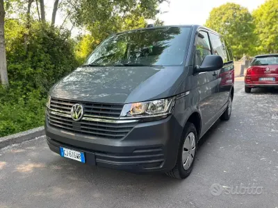 Occasion VW Caravelle Trendline 110 ch (80 kW) 2022 Gris Van