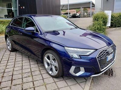 Usata Audi A3 Business 150 CV (110 kW) 2022 Blu/azzurro Berlina