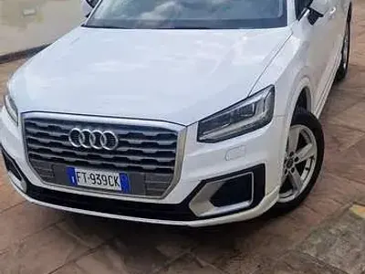 Usata Audi Q2 Admired 116 CV (85 kW) 2017 SUV