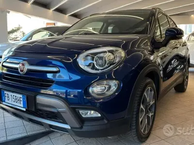 Usado Fiat 500X Cross 120 HP (88 kW) 2015 Azul SUV