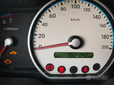 Usata Hyundai i10 66 CV (48 kW) 2009 Utilitaria