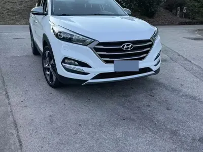 Usata Hyundai Tucson 116 CV (85 kW) 2018 Bianco SUV