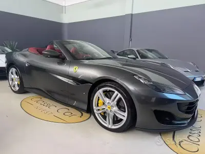 Usata Ferrari Portofino 600 CV (441 kW) 2019 Grigio Cabrio