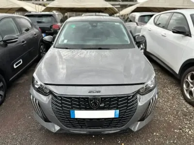Begagnad Peugeot 208 Allure 101 HK (74 kW) 2025 Grå Halvkombi