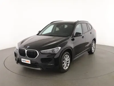Usado BMW X1 Advantage 190 HP (139 kW) 2021 Preto SUV