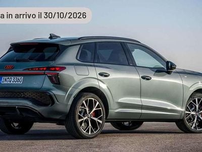 Nuova Audi Q3 Business 204 CV (150 kW) 2025 Argento SUV