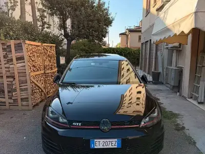 Usata VW Golf VII GTI 220 CV (161 kW) 2013 Berlina