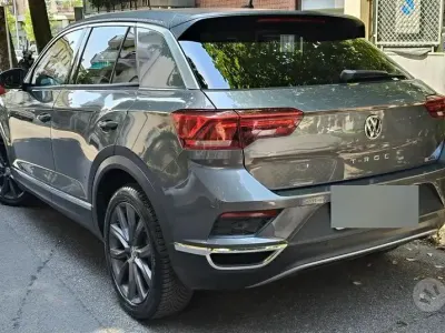 Usata VW T-Roc Advance 150 CV (110 kW) 2017 Grigio SUV