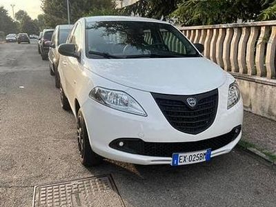 Usata Lancia Ypsilon 80 CV (58 kW) 2014 Utilitaria