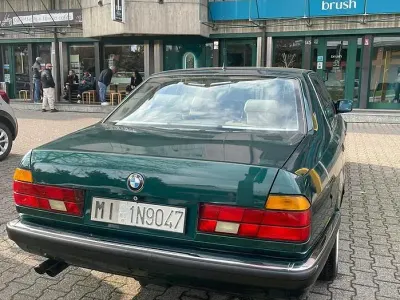 Usata BMW 730 185 CV (136 kW) 1989 Verde Berlina