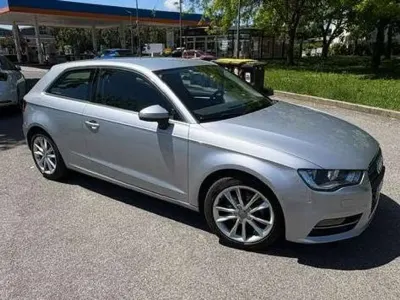 Usata Audi A3 Ambition 125 CV (91 kW) 2014 Argento Berlina