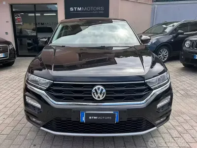 Usata VW T-Roc Advance 116 CV (85 kW) 2020 Nero SUV