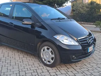 Usata Mercedes A160 Premium 95 CV (69 kW) 2010 Nero Monovolume