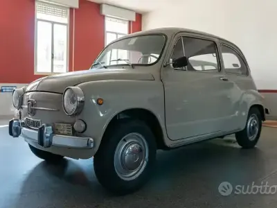 Usata Fiat 600D 30 CV (22 kW) 1960 Berlina