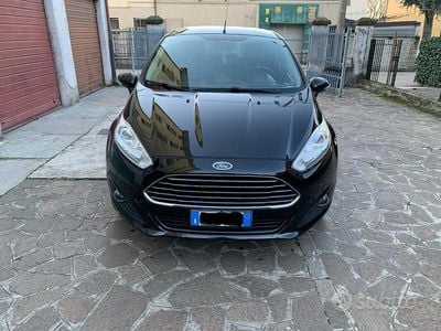 Usata Ford Fiesta Titanium 92 CV (67 kW) 2016 Nero Berlina