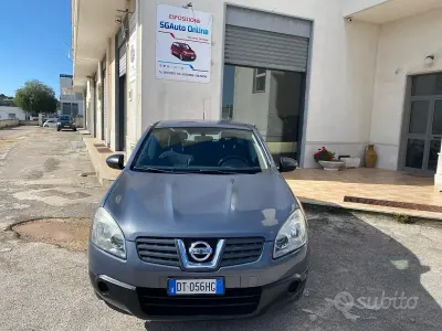 Usata Nissan Qashqai Tekna 103 CV (75 kW) 2008 Grigio SUV