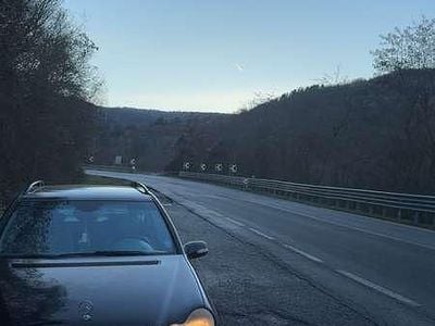 Usata Mercedes C220 150 CV (110 kW) 2005 Station wagon