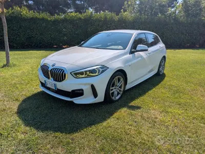 Usata BMW 116 M Sport 116 CV (85 kW) 2022 Bianco Utilitaria
