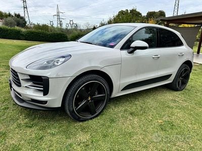 Usata Porsche Macan 245 CV (180 kW) 2021 Grigio SUV