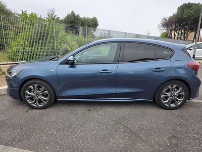 Usata Ford Focus ST-Line 125 CV (91 kW) 2022 Blu/azzurro Berlina