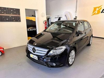 Occasion Mercedes B180 Premium 122 ch (89 kW) 2015 Noir Monospace
