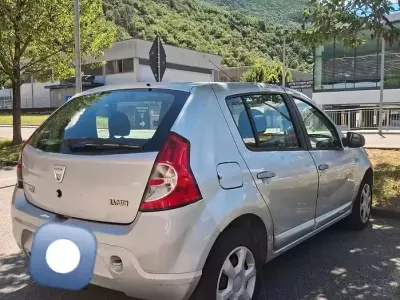 Usata Dacia Sandero 75 CV (55 kW) 2008 Utilitaria