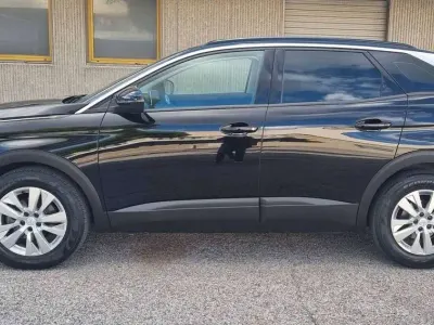 Usata Peugeot 3008 131 CV (96 kW) 2018 Nero SUV