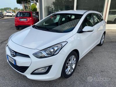 usata Hyundai i30 1.6 CRD SW