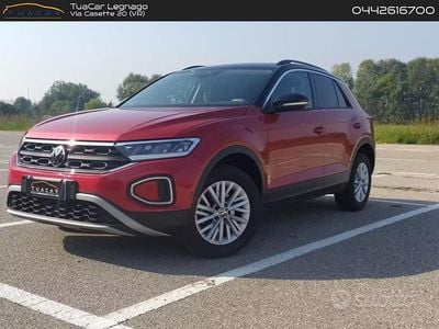 Usata VW T-Roc Style 110 CV (80 kW) 2022 Rosso SUV