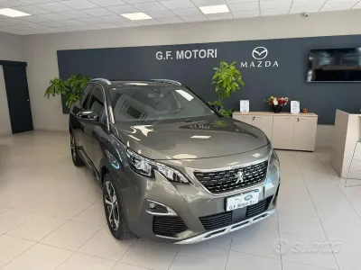 Usata Peugeot 3008 GT-line 131 CV (96 kW) 2019 Grigio SUV