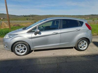 usata Ford Fiesta Ikon 1.6 TDCi 95CV 5 porte usato