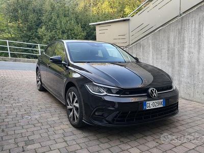 Usata VW Polo R-line 95 CV (69 kW) 2023 Nero Utilitaria