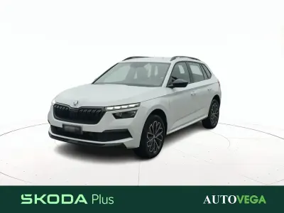 Usado Skoda Kamiq 95 CV (69 kW) 2023 Blanco SUV