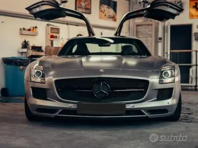 Usata Mercedes SLS AMG AMG 571 CV (419 kW) 2010 Grigio Coupé